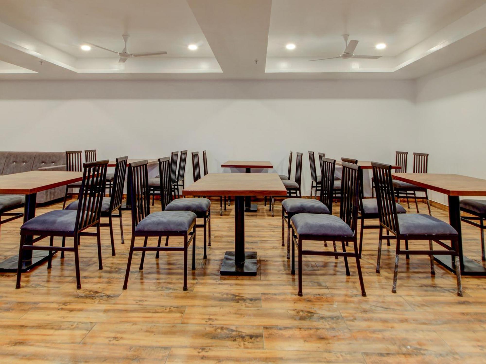 Townhouse Madgaon Hotel Raia Екстериор снимка